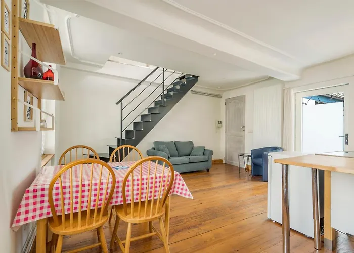 Top& Ruim Duplex Woning In Patershol,centrum Gent! Apartamento Gante