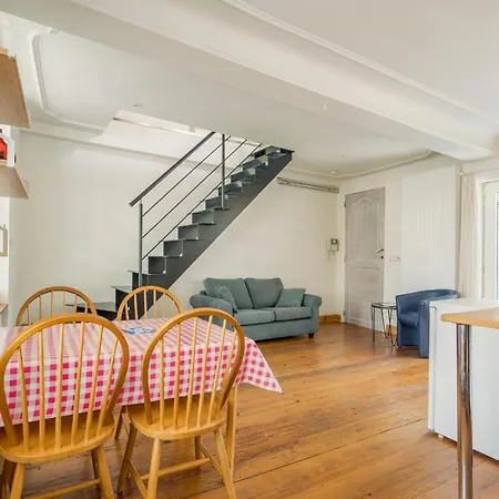 Top& Ruim Duplex Woning In Patershol,centrum Gent! דירה גנט